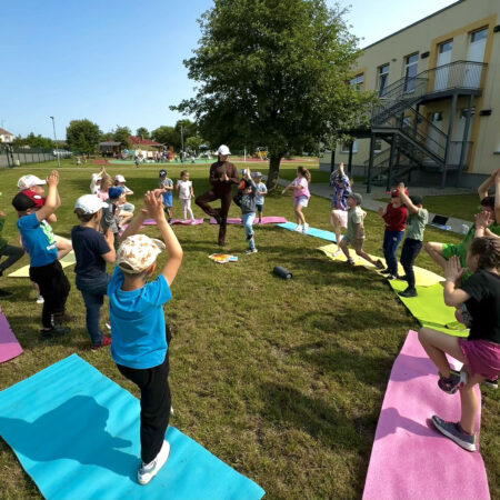 „Yoga Zoo“ kūno ir emocijų mankšta